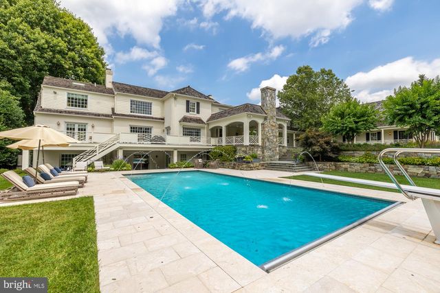 11101 PINEY MEETINGHOUSE RD, Potomac, MD 20854