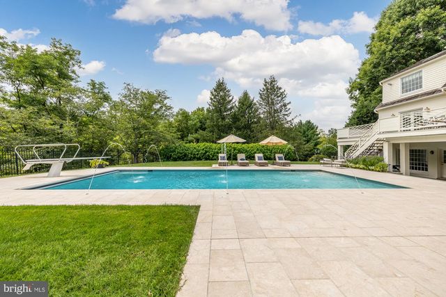 11101 PINEY MEETINGHOUSE RD, Potomac, MD 20854