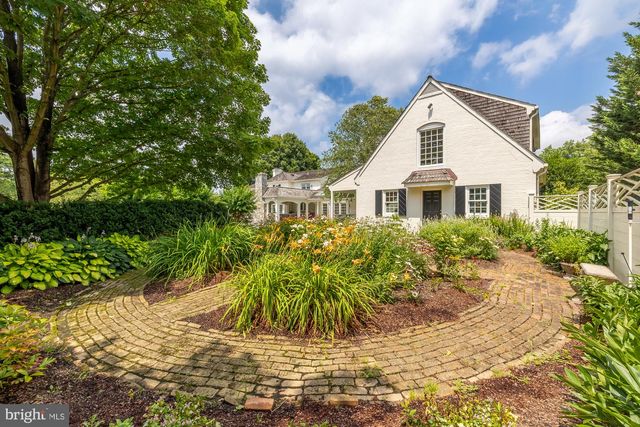 11101 PINEY MEETINGHOUSE RD, Potomac, MD 20854