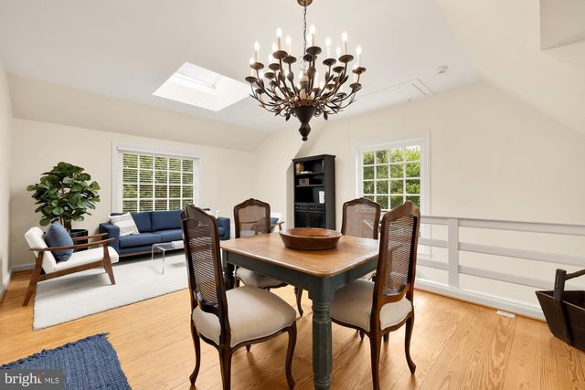 11101 PINEY MEETINGHOUSE RD, Potomac, MD 20854