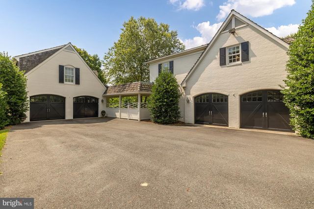 11101 PINEY MEETINGHOUSE RD, Potomac, MD 20854
