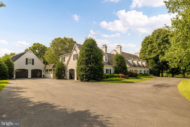11101 PINEY MEETINGHOUSE RD, Potomac, MD 20854