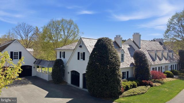 11101 PINEY MEETINGHOUSE RD, Potomac, MD 20854