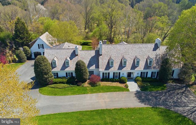 11101 PINEY MEETINGHOUSE RD, Potomac, MD 20854
