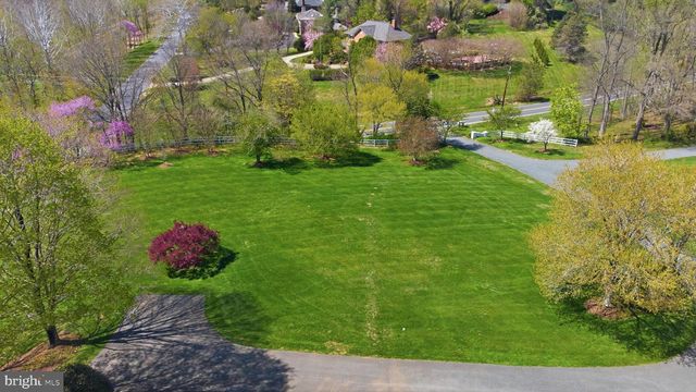 11101 PINEY MEETINGHOUSE RD, Potomac, MD 20854