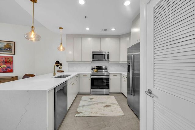 1080 Peachtree Street NE 1113, Atlanta, GA 30309