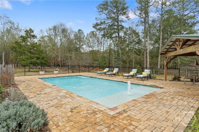 4535 S Barnett Shoals Road, Athens, GA 30605