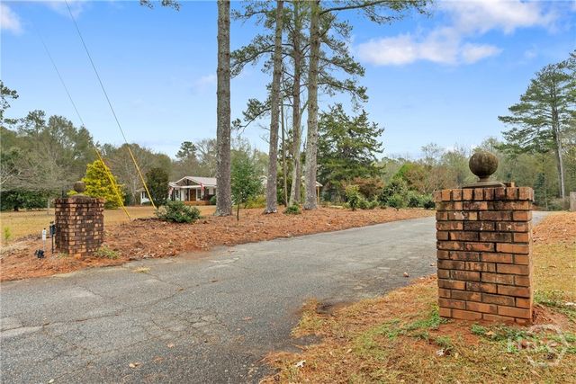 4535 S Barnett Shoals Road, Athens, GA 30605