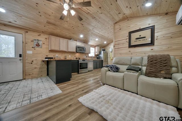 24773 CR 460, Grand Saline, TX 75140