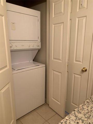 2255 Braeswood Park Drive 223, Houston, TX 77030