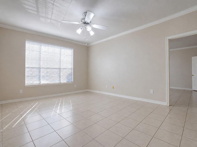 2255 Braeswood Park Drive 223, Houston, TX 77030