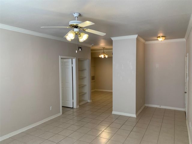 2255 Braeswood Park Drive 223, Houston, TX 77030