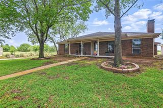1018 Meridith Drive, Terrell, TX 75160