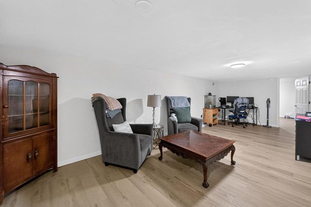 1121 Debra Lane, Madison, WI 53704