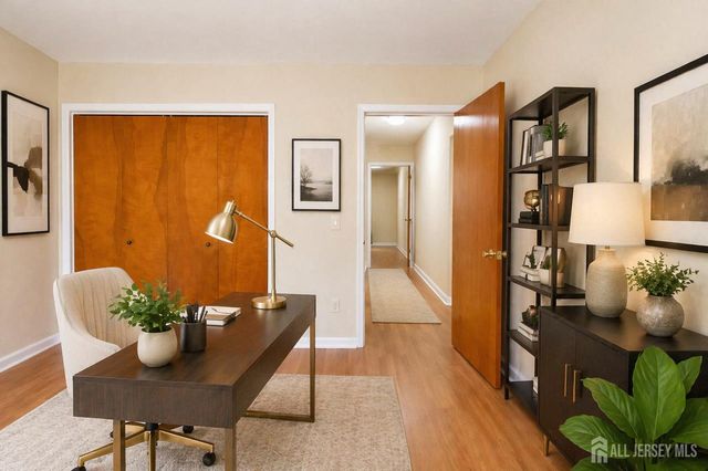 203 Mandon Court 2, South Brunswick, NJ 08540