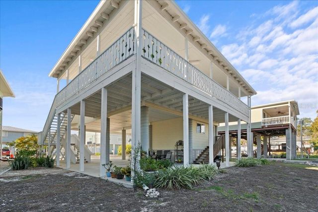 159 SE 245TH STREET, Old Town, FL 32680