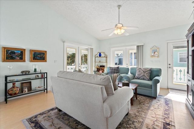 159 SE 245TH STREET, Old Town, FL 32680