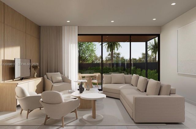 1047 SW 13th Ave D, Miami, FL 33135