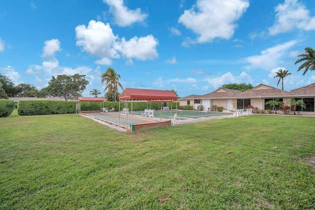 20814 Vinesta Circle 293, Boca Raton, FL 33433