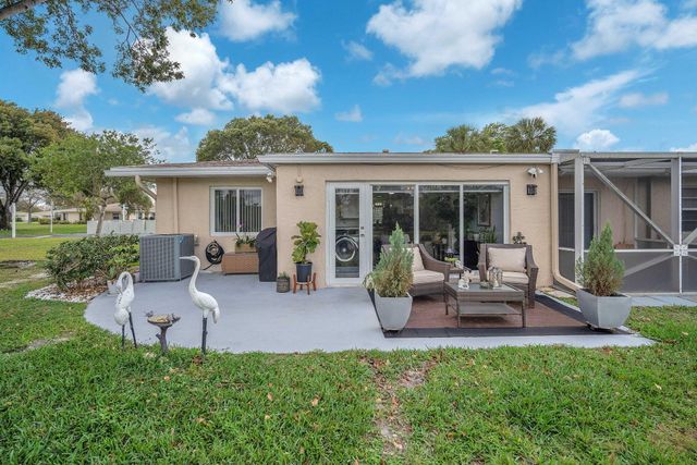 20814 Vinesta Circle 293, Boca Raton, FL 33433