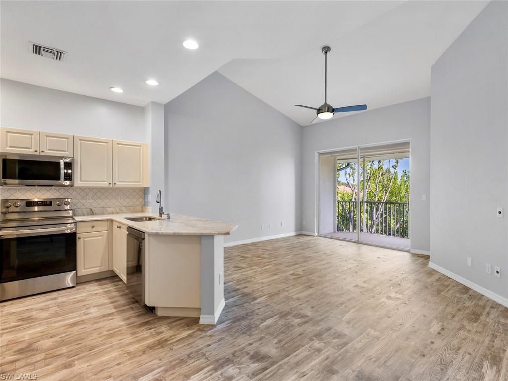4231 Liron AVE 202, FORT MYERS, FL 33916 — photo 3