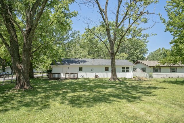 316 S Cedarbrook Avenue, Springfield, MO 65802