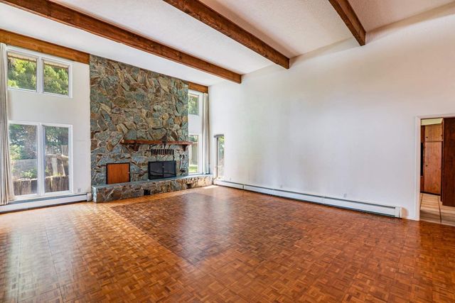 2532 Harold Place NE, Albuquerque, NM 87106