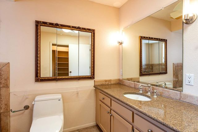 2532 Harold Place NE, Albuquerque, NM 87106