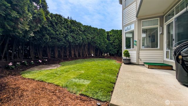 11622 114th Drive NE, Kirkland, WA 98034