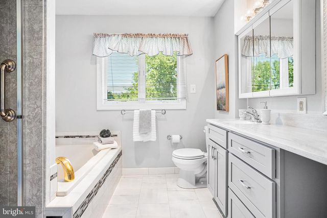 115 WILLITS WAY, Glen Mills, PA 19342