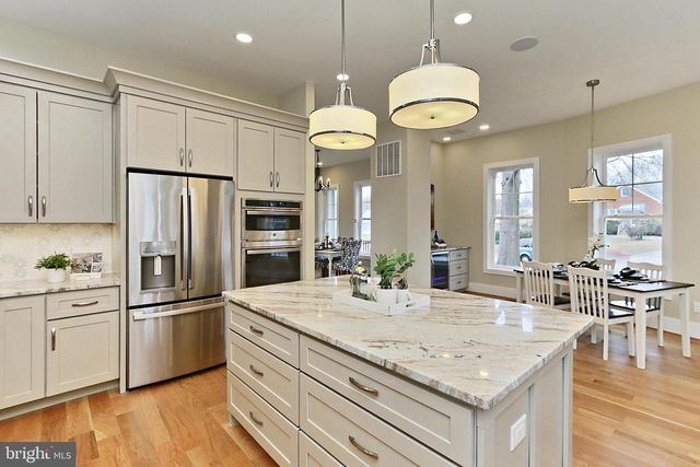 7017 RIDGE DRIVE, Alexandria, VA 22306