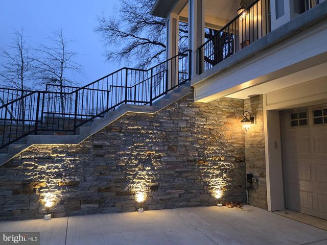 7017 RIDGE DRIVE, Alexandria, VA 22306
