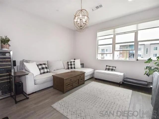 1812 Mint Terrace Unit 4, Chula Vista, CA 91915