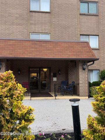 3030 Breckenridge Ln, Louisville, KY 40220