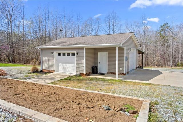 1819 Merritt Trail, Burlington, NC 27217