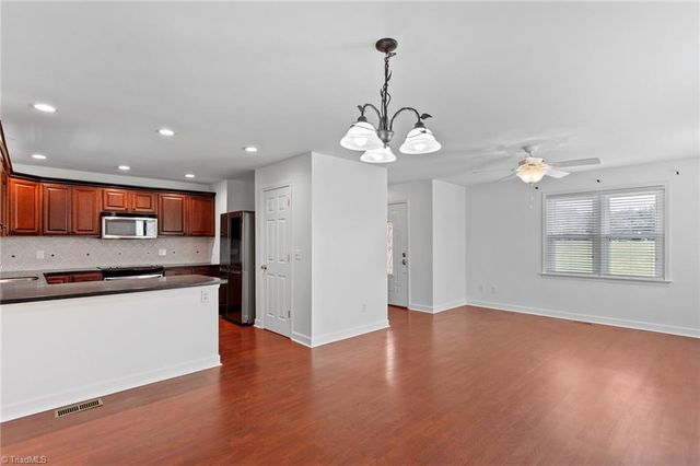 1819 Merritt Trail, Burlington, NC 27217