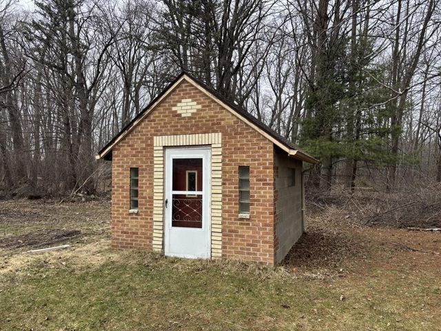 N48W15032 W Lisbon ROAD, Menomonee Falls, WI 53051