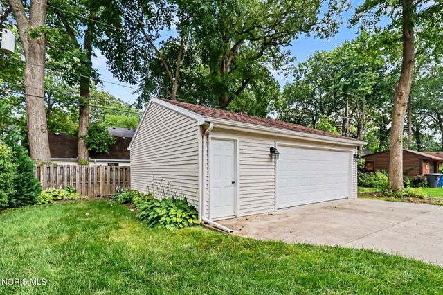 4131 Rugby Drive, Toledo, OH 43614