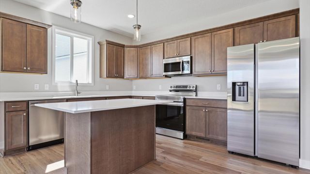 1264 Compton Avenue, River Falls, WI 54022