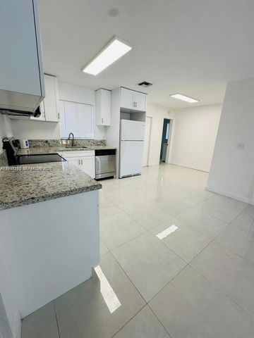 2620 NW 14th Ct 2620, Fort Lauderdale, FL 33311