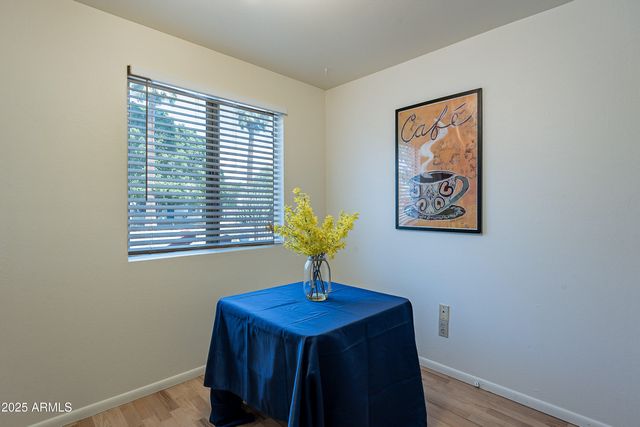 1223 E Minnezona Avenue, Phoenix, AZ 85014