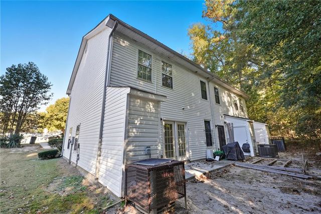 6080 Camden Forrest Cove, Riverdale, GA 30296