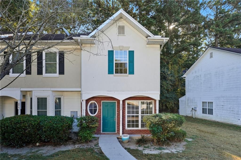 6080 Camden Forrest Cove, Riverdale, GA 30296