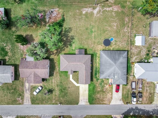 233 Loon Avenue, Sebring, FL 33870