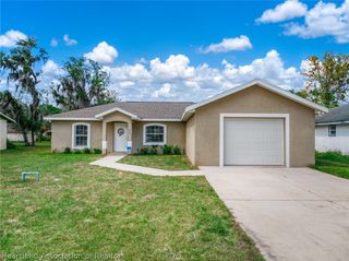 233 Loon Avenue, Sebring, FL 33870