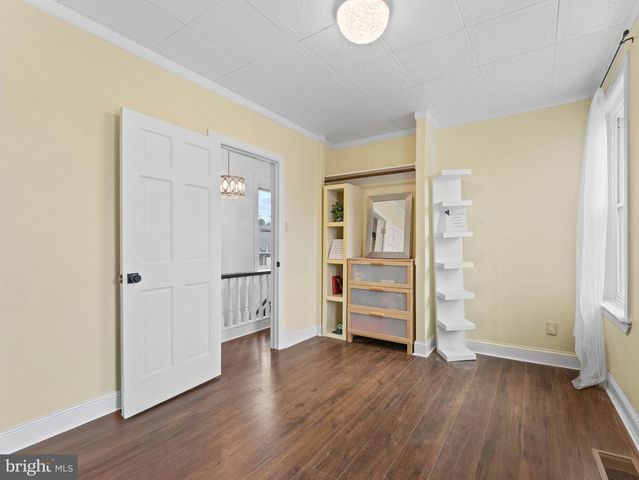209 UPLAND RD, Brookhaven, PA 19015