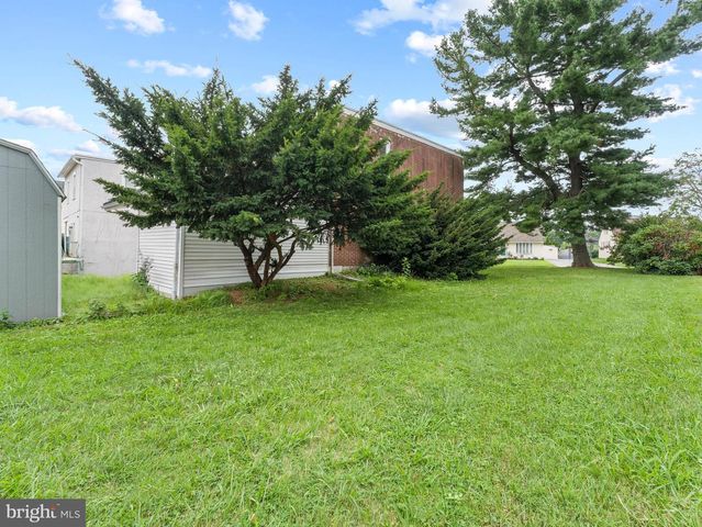 209 UPLAND RD, Brookhaven, PA 19015