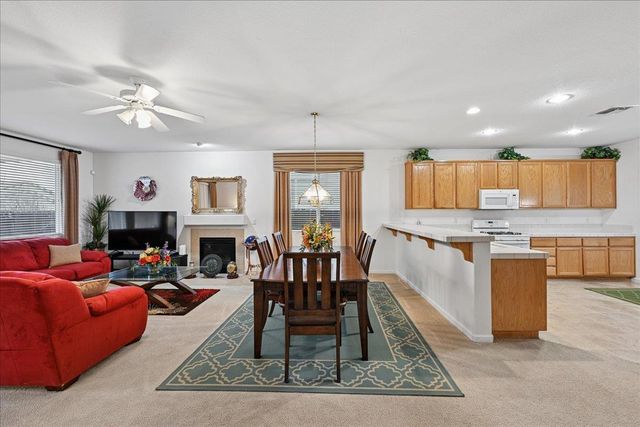 1364 Amaranth St, Plumas Lake, CA 95961