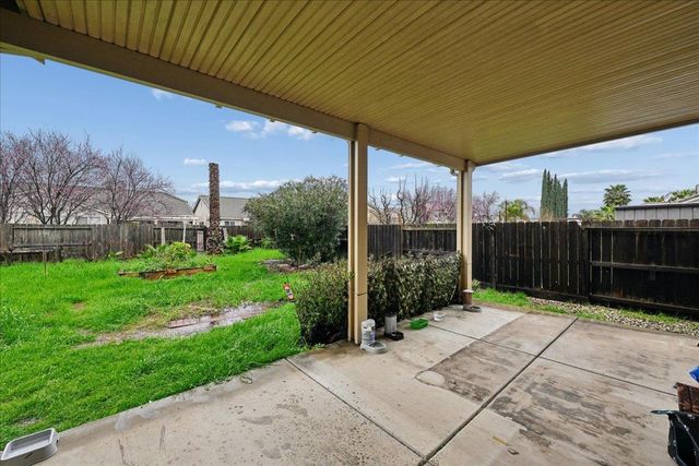 1364 Amaranth St, Plumas Lake, CA 95961