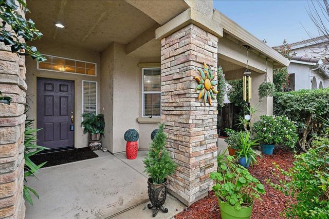 1364 Amaranth St, Plumas Lake, CA 95961